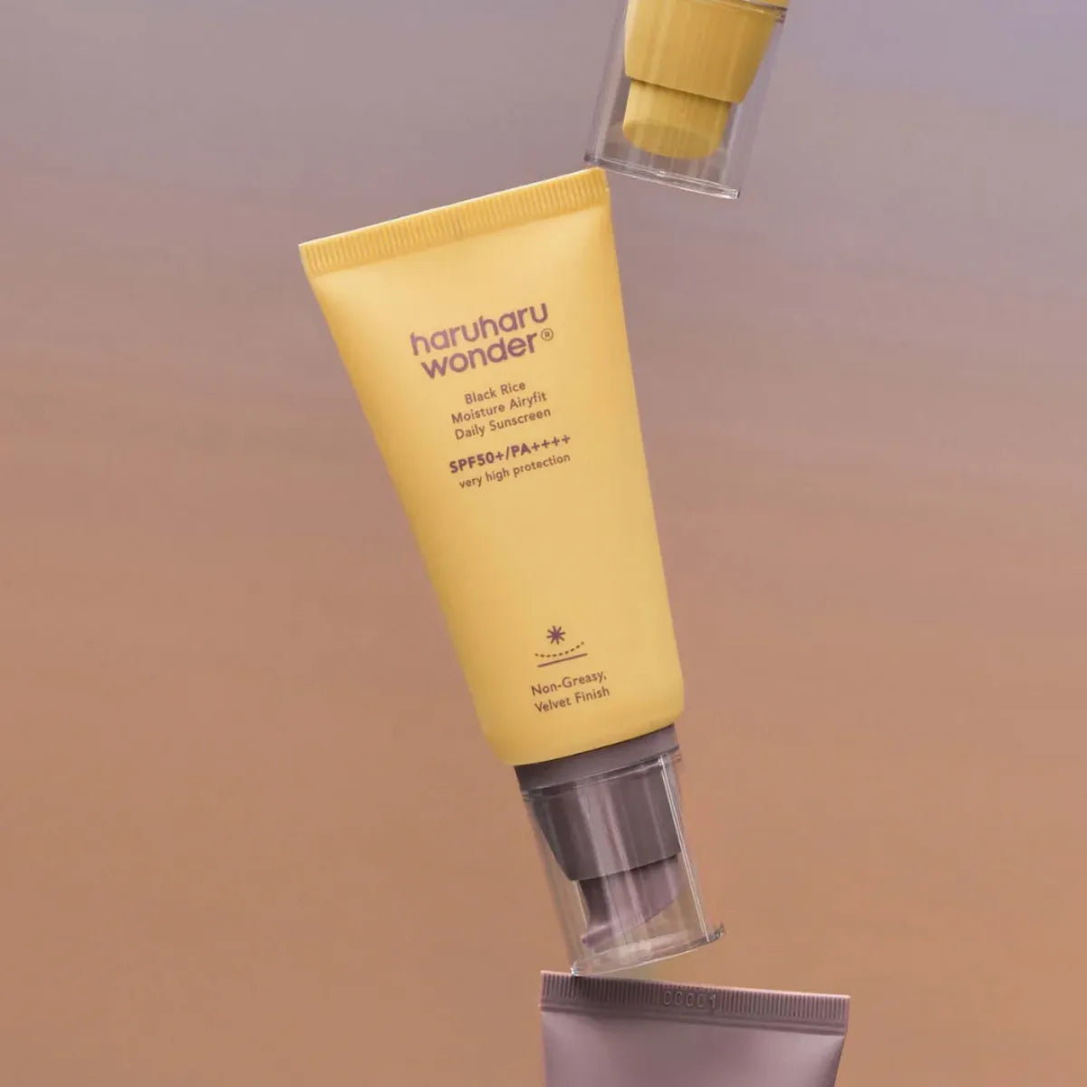 Haruharu wonder black rice moisture airyfit sunscreen